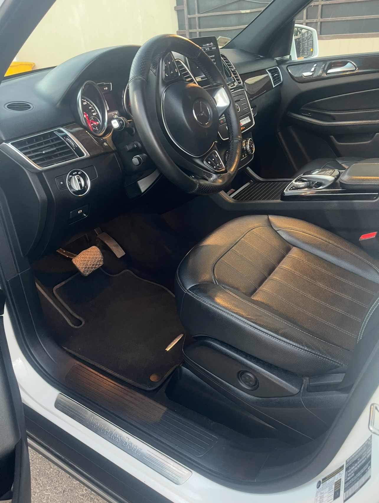 Car Detail Image