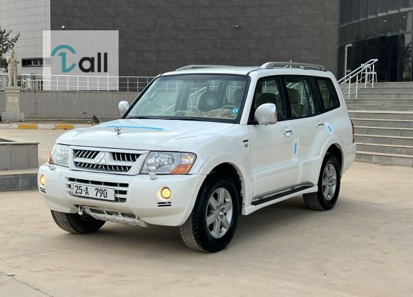 میتسوبیشی  پاجیرۆ 2007