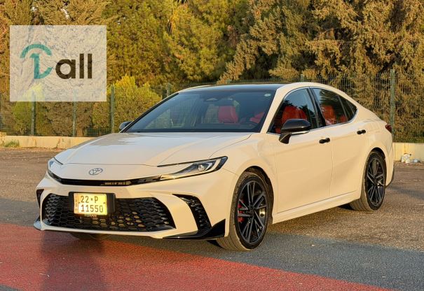 تۆیۆتا کامری 2024