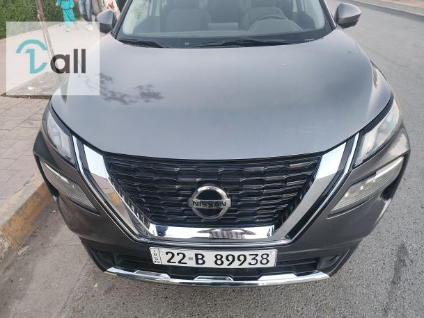 نیسان رۆگ 2021