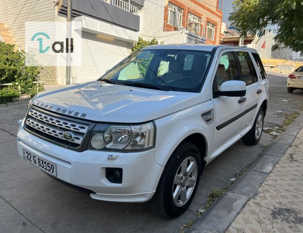لاند ڕۆڤەر LR2 2012