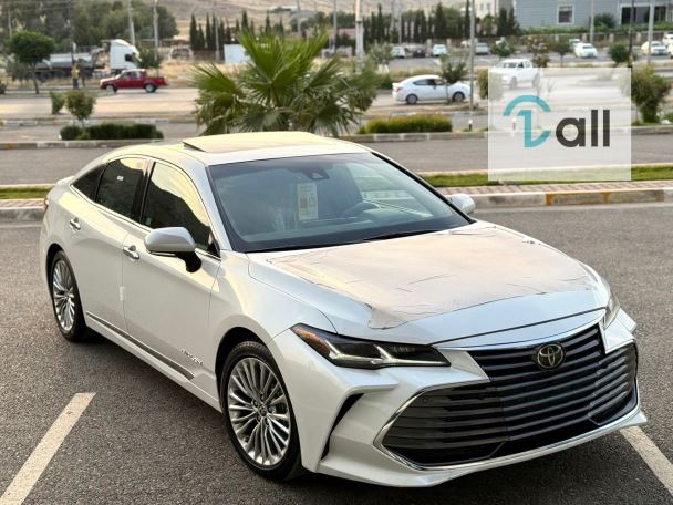 تۆیۆتا ئەڤەلۆن 2021