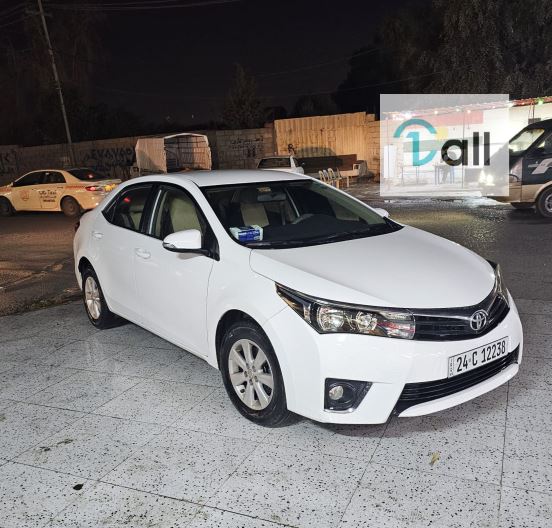 تۆیۆتا کامری 2015